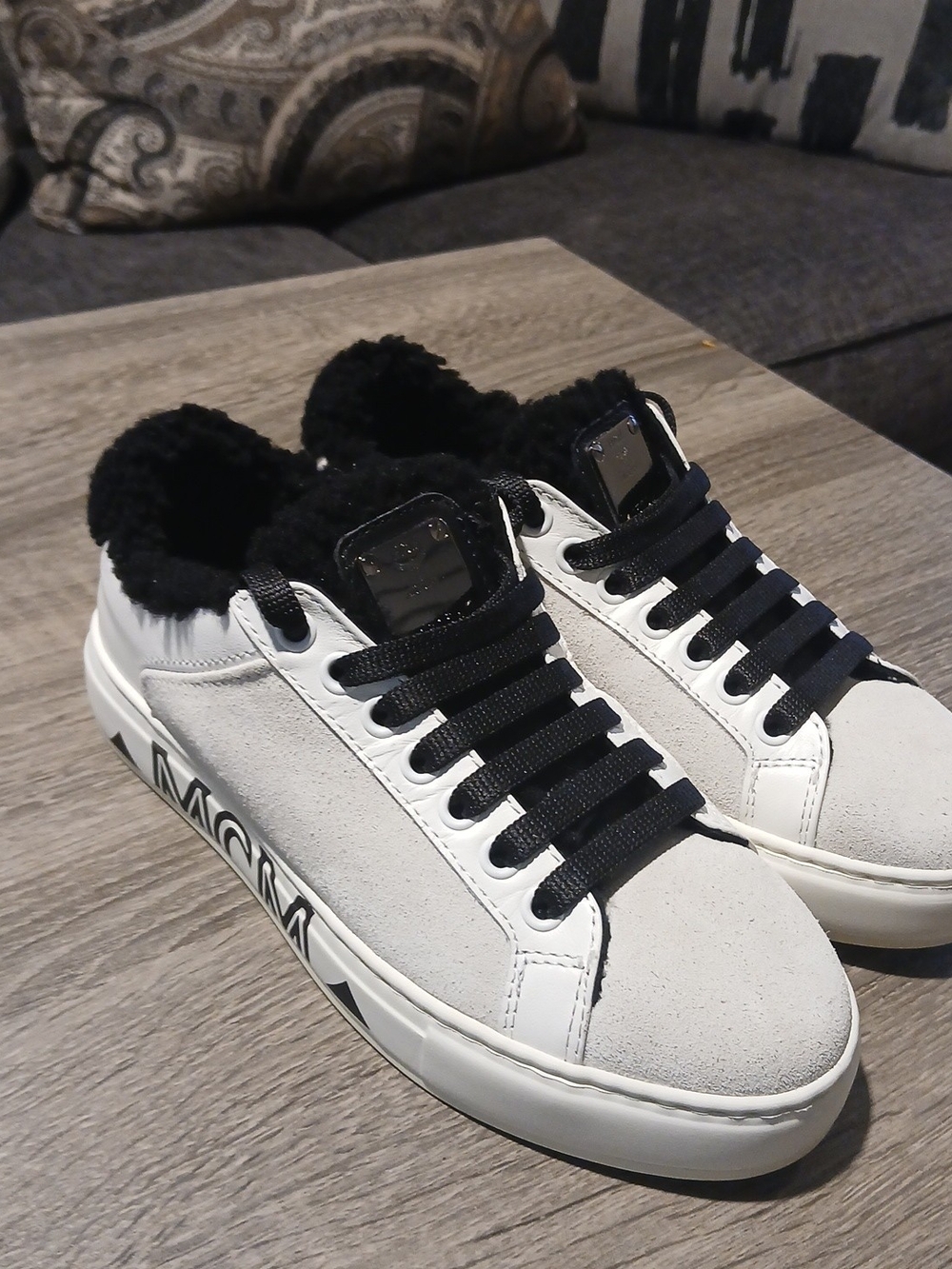 MCM Milano Suede Black Shearling Low Top Sneakers White Size 35 (US 5)